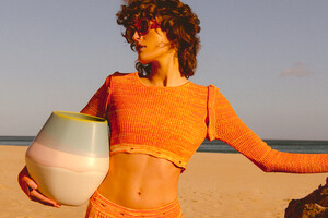 Paraiso door ANDY WOLF x MOTEL A MIIO
