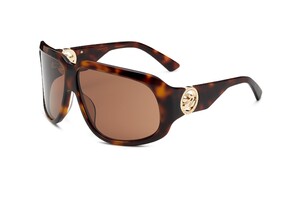 Calvin Klein Jeans Eyewear presenteert nieuwe zonnebrillen