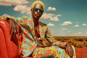 Een multiculturele juryvoorzitter bij SILMO d'Or-awards 2022