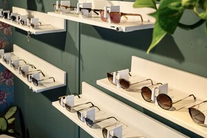 Zien & Horen Frits Van Den Bosch wint 'Best Store Award'
