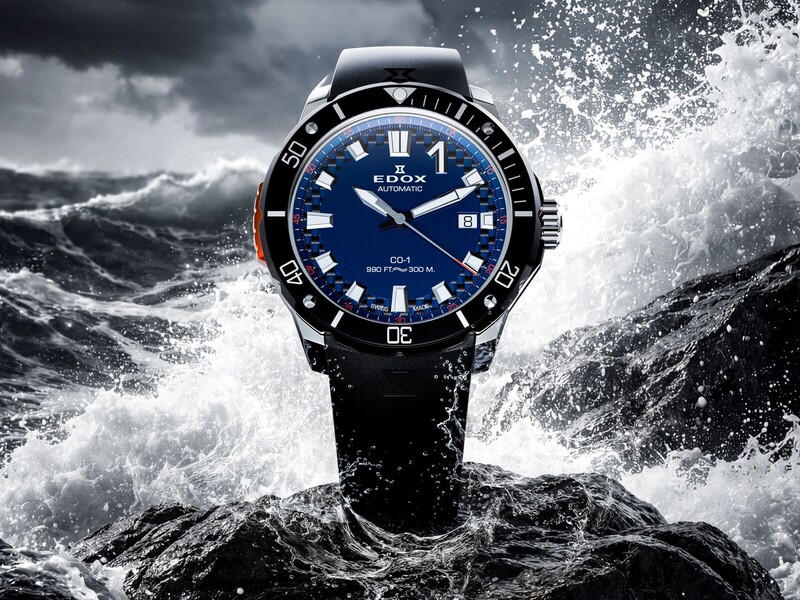 EDOX versterkt CO-1 lijn met functioneel duikerhorloge