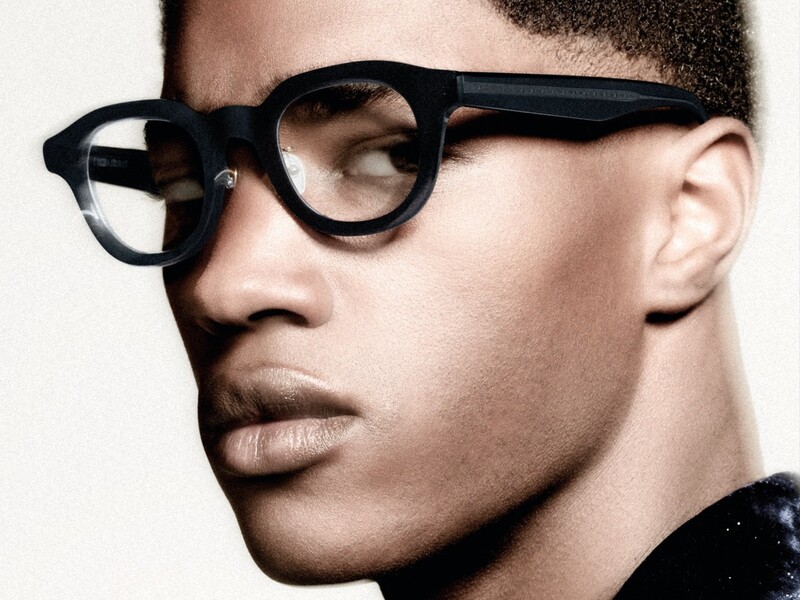 Giorgio Armani lanceert nieuwe duurzame brillencollectie
