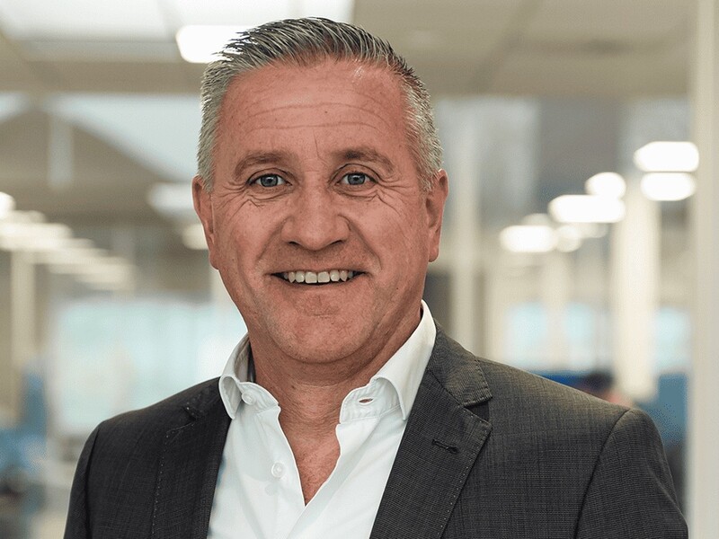 Ren&eacute; van der Steen viert 12-jarig jubileum bij Ofar