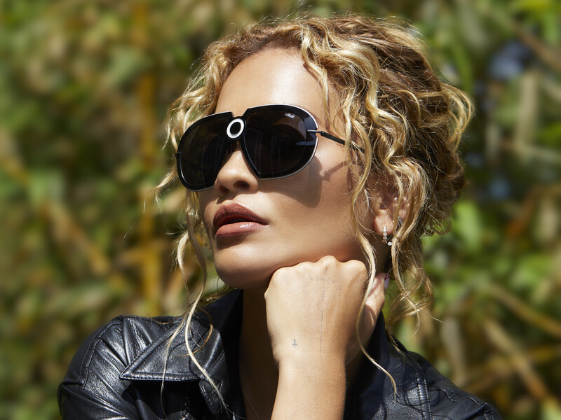 Rita Ora en Silhouette