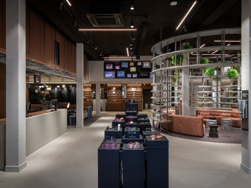 Sandmann Optiek opent spraakmakende nieuwe winkel 