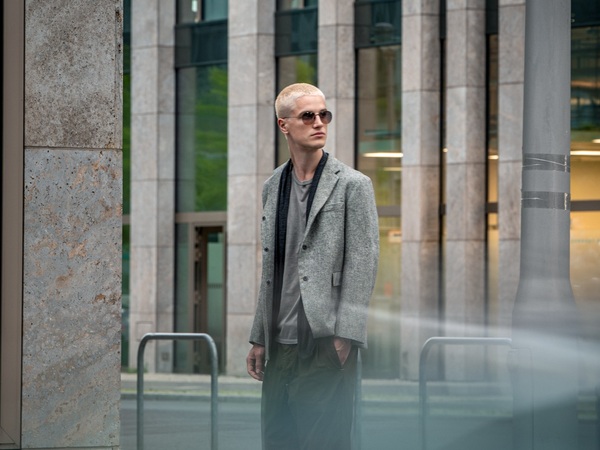 COVERSTORY:
BLACKFIN